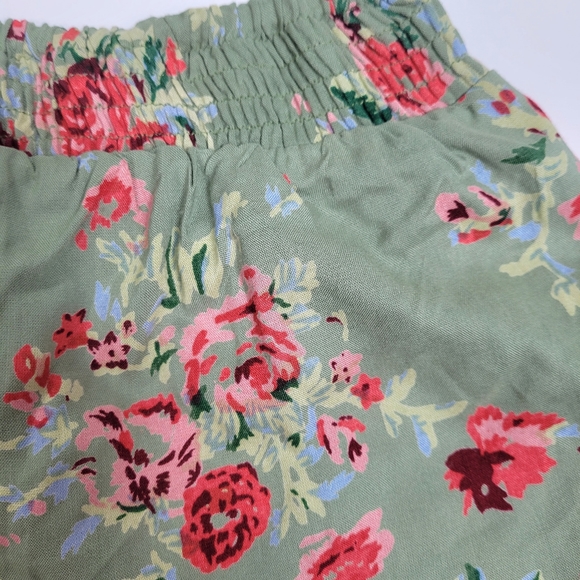 ***SOLD*** Angie Floral Wrap Side Shorts Tie Waist Med NWOT - Picture 9 of 11
